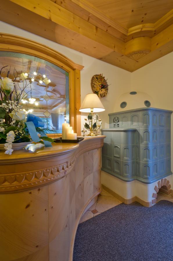 Hotel Al Viel B&B Canazei Luaran gambar