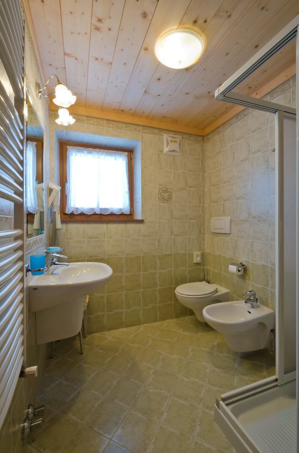Hotel Al Viel B&B Canazei Luaran gambar