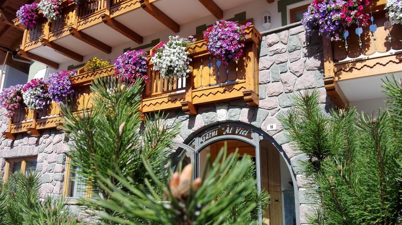 Hotel Al Viel B&B Canazei Luaran gambar